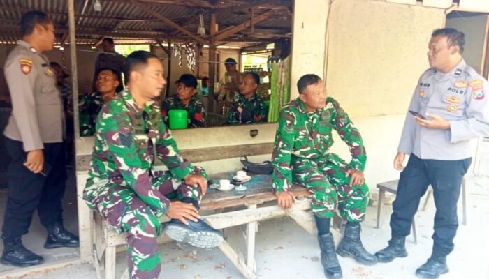 Rezeki Datang Bersama TMMD 129 Bojonegoro, Warung Kopi di Kesongo Makin Ramai