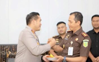 Silaturahmi Kapolres dan Kajari Lamongan, Bahas Penegakan Hukum