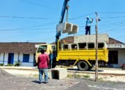 Kejar Target TMMD Bojonegoro, Material U Ditch Berdatangan ke Desa Kesongo
