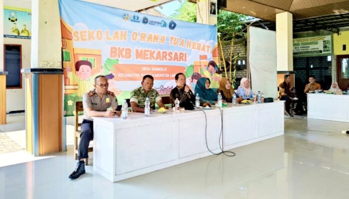 Sekolah Orang Tua Hebat Resmi Dibuka di Lamongan, Danramil Pucuk: Masa Depan Anak Dimulai dari Keluarga