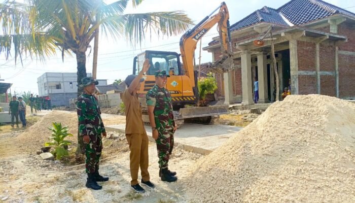 Dansatgas TMMD 129 Bojonegoro Turun Langsung Cek Pembangunan Drainase U Ditch di Desa Kesongo