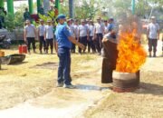 TMMD 129 Bojonegoro Perkuat SDM Desa, Warga Kesongo Dibekali Teknik Penyelamatan Kebakaran