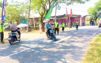 Satlinmas Kesongo Kawal Ribuan Pengunjung Bazar UMKM TMMD 129 Bojonegoro