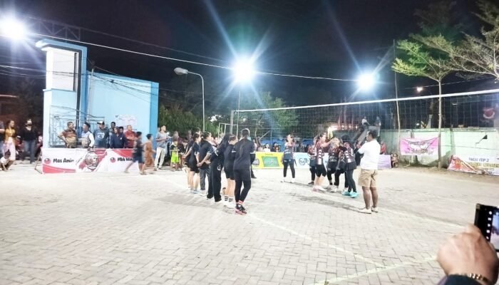 Turnamen Voli Antar RT di Jamberejo Kedungadem Bojonegoro Bikin HUT RI Makin Meriah