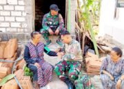 Satgas TMMD Bojonegoro Cek Kesehatan Warga dari Rumah ke Rumah