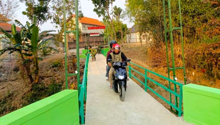 Jembatan Brang Etan Makin Kinclong, Hasil TMMD Bojonegoro Segera Rampung