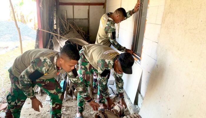 Jelang Penutupan TMMD Bojonegoro, Satgas Kebut Rumah Ibu Wagini