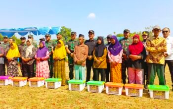 TMMD 129 Bojonegoro Ditutup, Warga Kesongo Kebagian Sembako