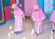 Ratusan Siswa TK ABA II Bojonegoro Meriahkan HUT RI