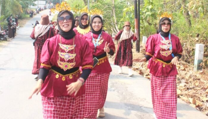 Warga Pejok Kepohbaru Bojonegoro Pesta Kemerdekaan, Karnaval dan Oklik Jadi Magnet Warga