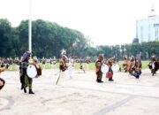Marching Band 186 Taruna Curi Perhatian Warga Bojonegoro