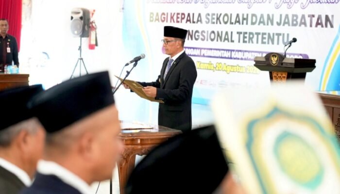 Kepala Sekolah di Bojonegoro Baru Dilantik Dapat Pesan Tegas dari Bupati