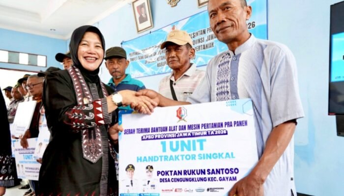 Petani Bojonegoro Dapat Bantuan Alsintan, Wabup Nurul Soroti Hal Ini