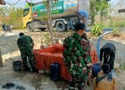 Kemarau Mencekik, 6.000 Liter Air Bersih Digelontorkan ke Warga Bojonegoro