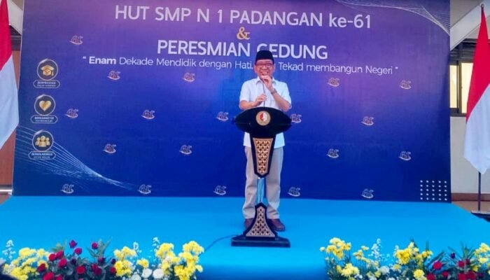 Menko Pratikno Ungkap Tantangan Anak di Era Digital, Guru Bojonegoro Diminta Waspada