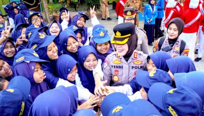 Polwan Goes To School di Bojonegoro, Siswa Dapat Pesan Ini