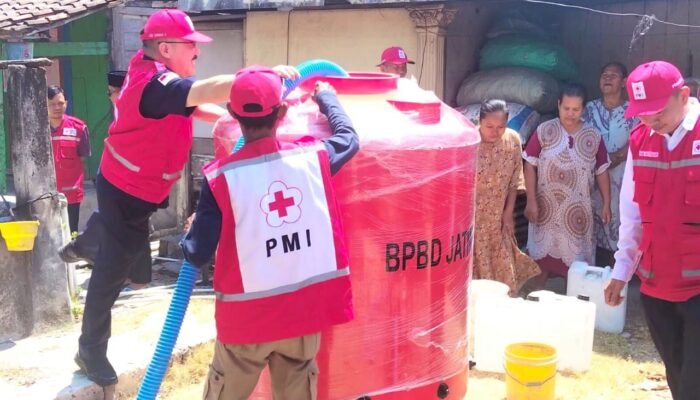 Dipuji PMI Jatim, Distribusi Air Bersih Bojonegoro Tembus 190 Ribu Liter