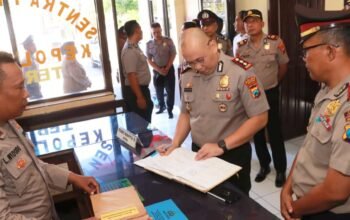 Cek Polsek Pucuk, Kapolres Lamongan Tekankan Layanan 110