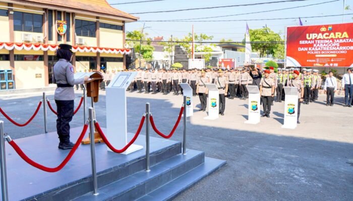 Kabagops dan Kasatresnarkoba Polres Bojonegoro Resmi Berganti