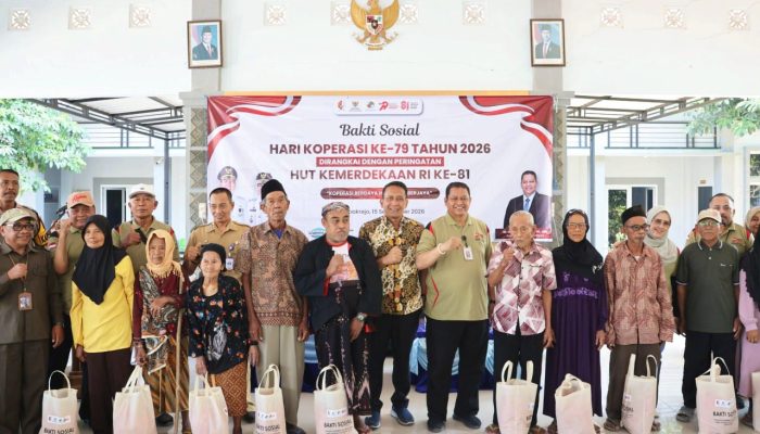 Bupati Bojonegoro Buka Bakti Sosial, 1.000 Paket Sembako Disalurkan