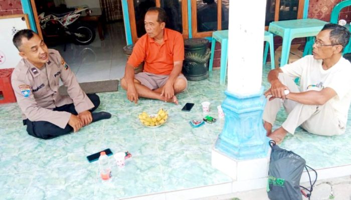 Cegah Pencurian, Polisi Kanor Bojonegoro Datangi Warga Desa Caruban