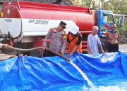 Ribuan Liter Air Bersih Mengalir ke Warga Bojonegoro yang Dilanda Kekeringan