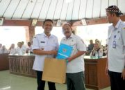 Pensiun Bukan Akhir, Pesan Bupati untuk 76 ASN Bojonegoro
