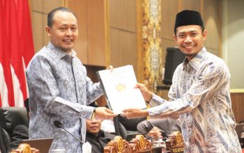 Fraksi Gerindra Bongkar Catatan Raperda di Rapat DPRD Bojonegoro
