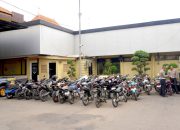 Knalpot Brong Diburu, 48 Motor Diamankan Polres Lamongan