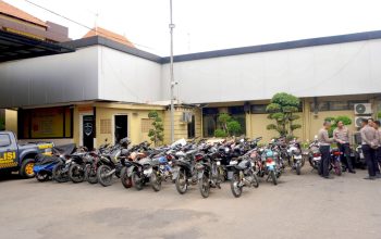 Knalpot Brong Diburu, 48 Motor Diamankan Polres Lamongan
