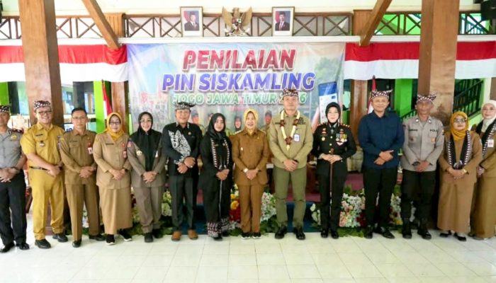 Masuk 10 Besar Jatim, Siskamling Bojonegoro Diuji Langsung di Sukorejo