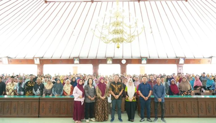 Bupati Bojonegoro Punya Pesan Khusus untuk 1.549 Penerima Bantuan Usaha