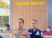 Tangis Korban Pemerasan Pinjol di Polsek Manyar Bikin Kapolres Gresik Bergerak Cepat