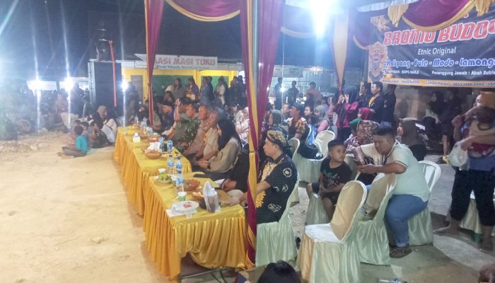 300 Warga Saksikan Sandur di Lamongan, Ada Upaya Menuju Warisan Budaya Nasional