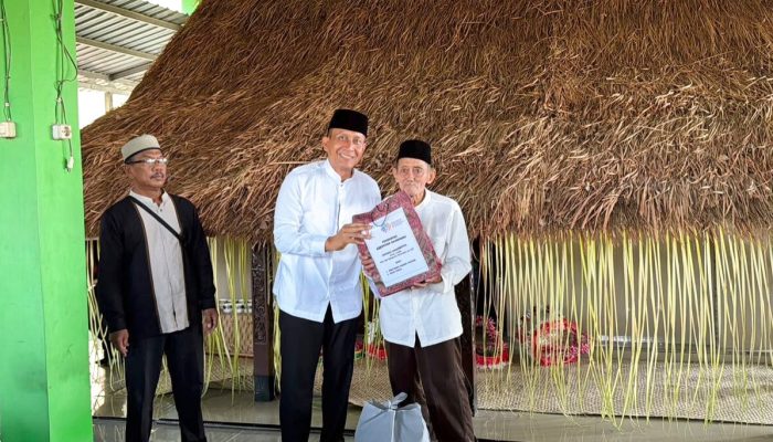 Bupati Bojonegoro Ziarah ke Makam Buyut Dalem, Ada Tradisi Langka
