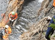 Mandi di Air Terjun Robo Lima Puluh Kota Sumbar Berujung Maut, Wanita 25 Tahun Tewas