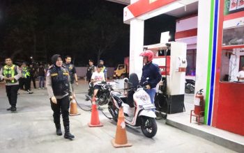 Kapolres Yenni Diarty Turun Langsung, Cek Distribusi BBM di Bojonegoro