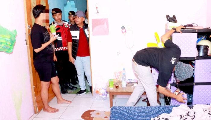 Cegah Narkoba, Polisi Sisir Kos-Kosan di Lamongan, Ini Hasilnya
