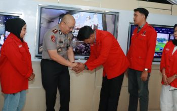 Jaga Lamongan Tetap Kondusif, Kapolres Buka Dialog dengan Mahasiswa