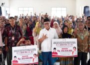 Perjuangkan Hak Disabilitas, Abidin Fikri Turun Salurkan Bantuan Sosial di Bojonegoro dan Tuban