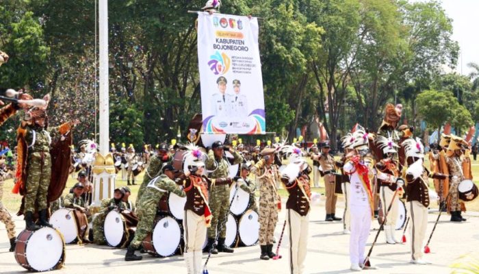 HJB ke-349 Bojonegoro Tampil Spektakuler, Pakaian Adat Obor Sewu Curi Perhatian