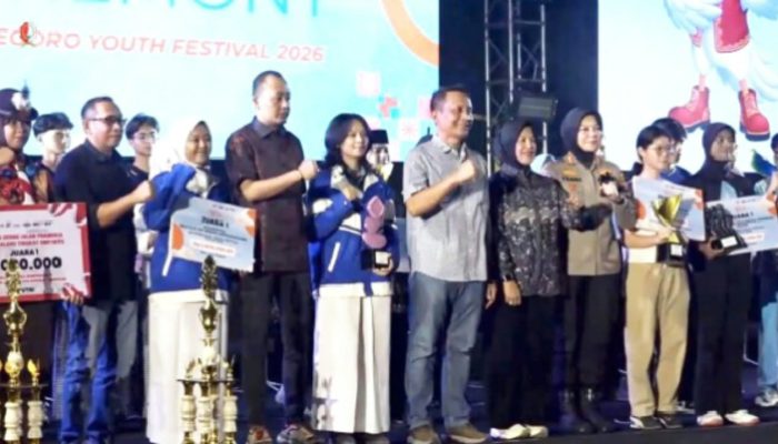 Bupati Wahono Tantang Anak Muda Bojonegoro Berani Bermimpi Besar