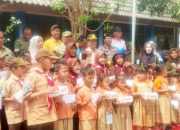 Jumat Berkah di SDN Bogoharjo, Pengusaha Katering Lamongan Ini Ajak Masyarakat Peduli Sesama